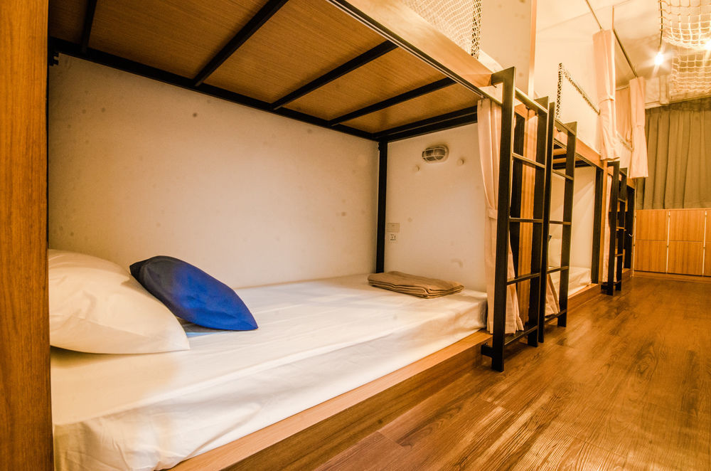 Pier 49 Hostel Bangkok Exterior foto