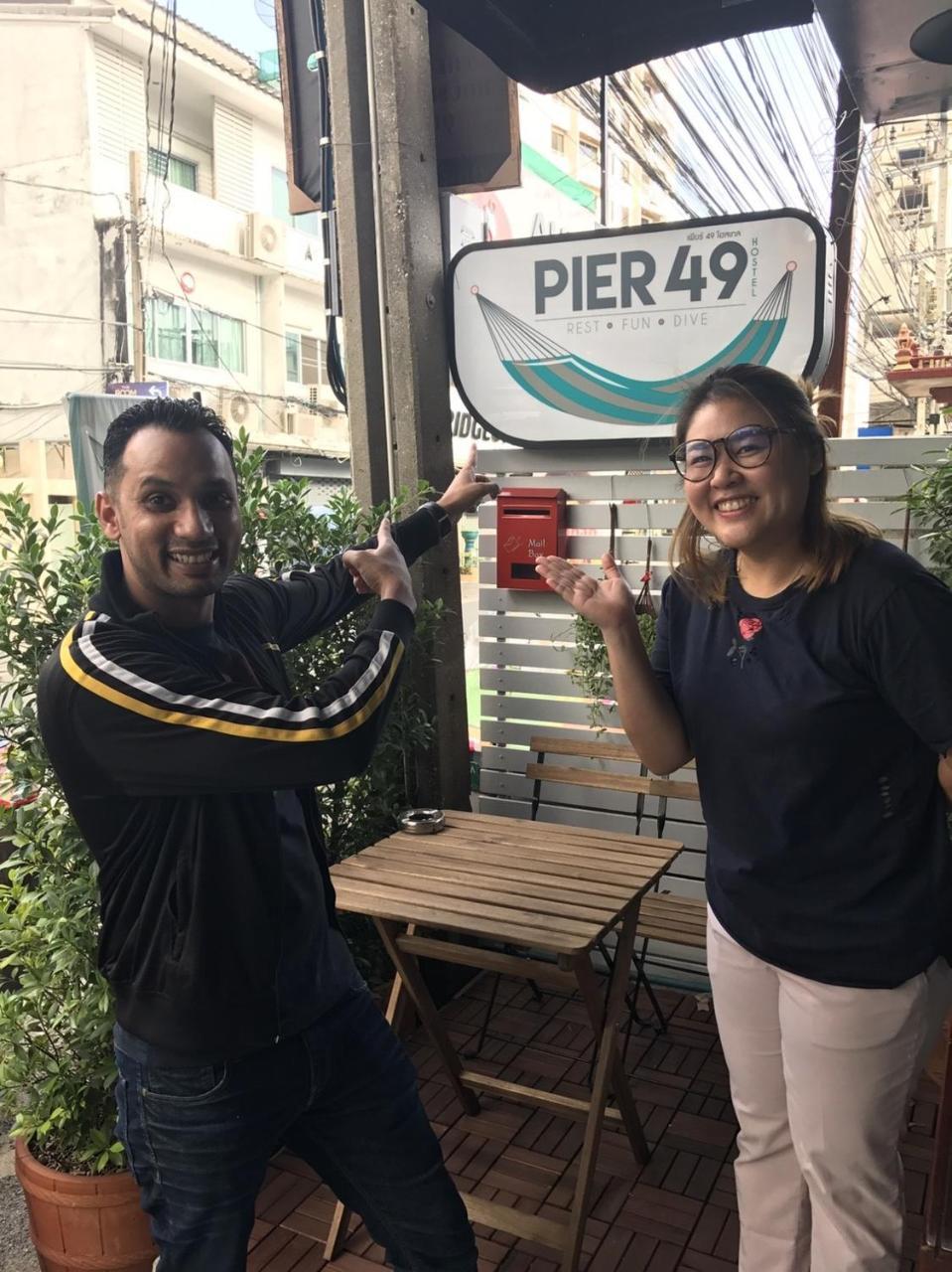 Pier 49 Hostel Bangkok Exterior foto